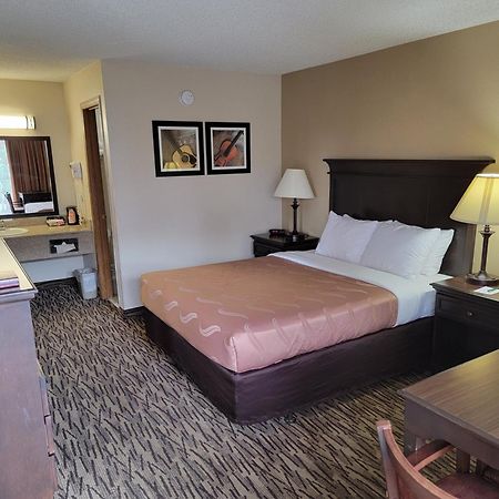 Quality Inn West Branson Extérieur photo