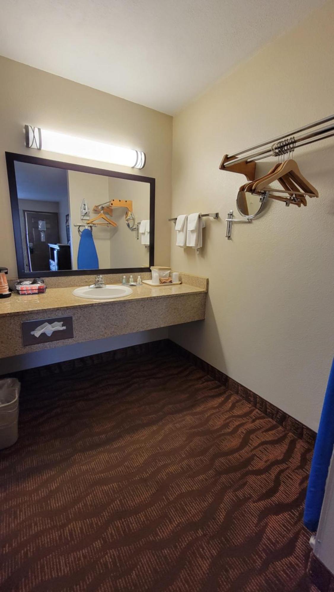 Quality Inn West Branson Extérieur photo