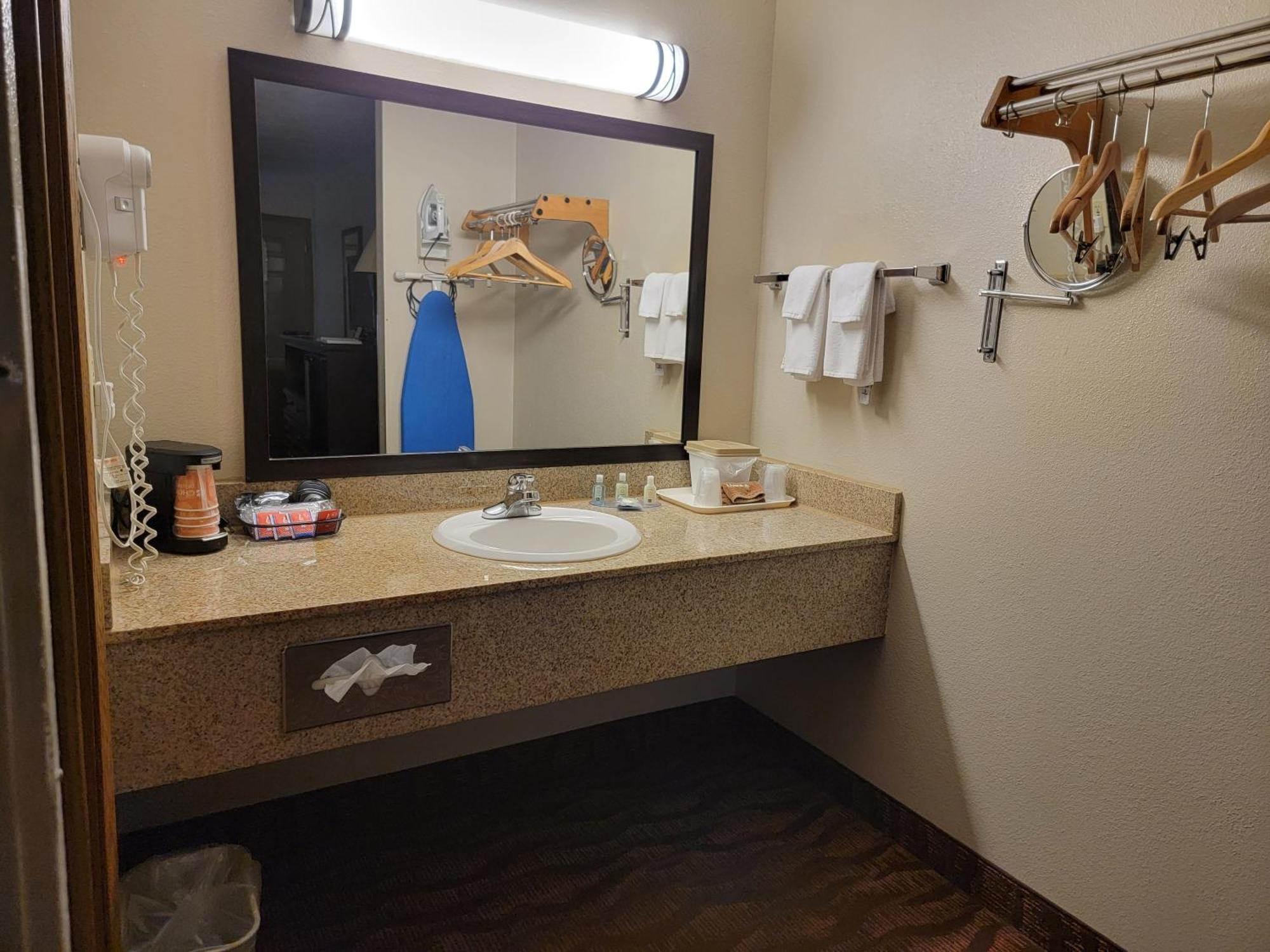 Quality Inn West Branson Extérieur photo